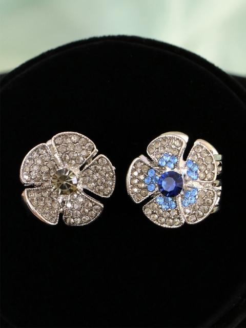 

Crunchy Fashion Women Silver Hair Claw Clips Set of 2