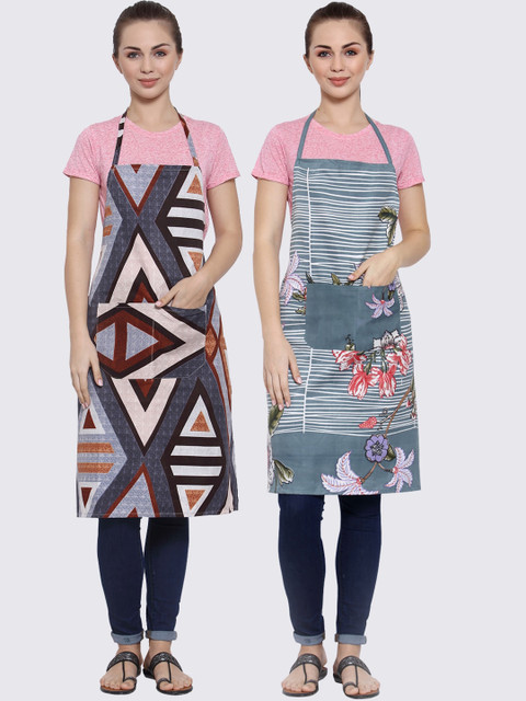 

Arrabi Pack of 2 Multi Printed Aprons