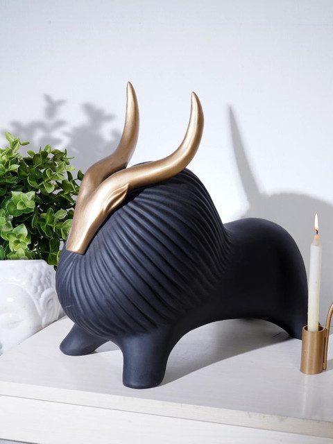 

THE ARTMENT Black & Gold-Toned Horned Yak Showpiece