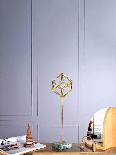 

THE ARTMENT Gold Toned Playful Cubes Showpiece