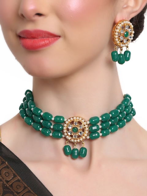 

Shining Diva Woman Green Jewellery Set