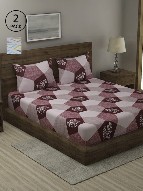 

TAG 7 Blue & Maroon Geometric 210 TC 2 King Bedsheet with 4 Pillow Covers