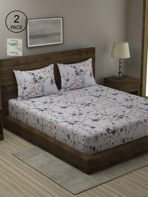 

TAG 7 Grey & Cream-Coloured Floral 210 TC 2 King Bedsheet with 4 Pillow Covers