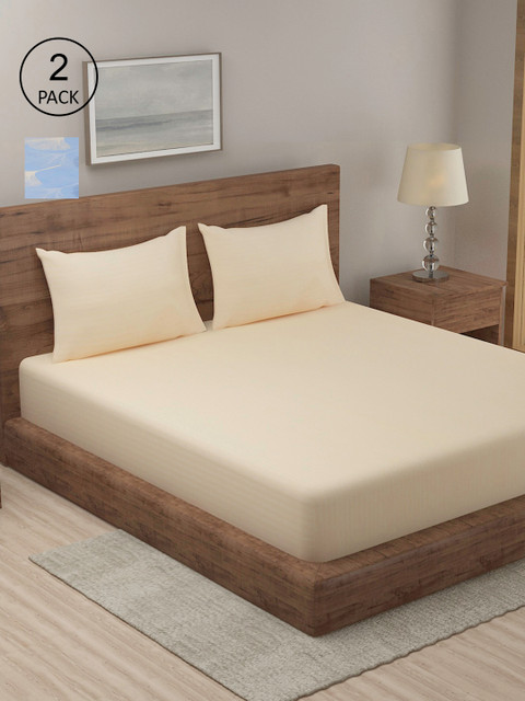 

TAG 7 Blue & Cream-Coloured 210 TC 2 King Bedsheet with 4 Pillow Covers
