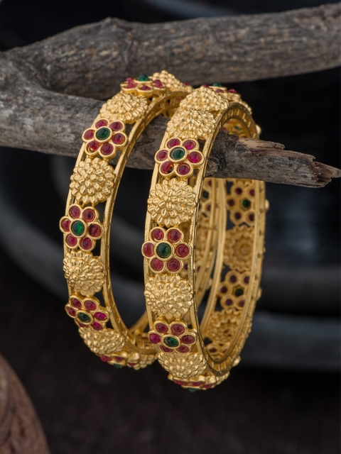 

Alankruthi Set Of 2 Gold-Plated Bangles