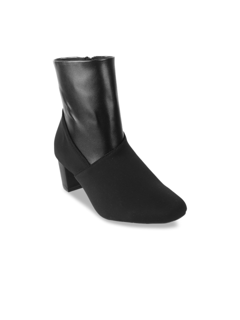 

Metro Black Fashion