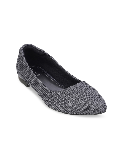 

Metro Women Grey Ballerinas Flats