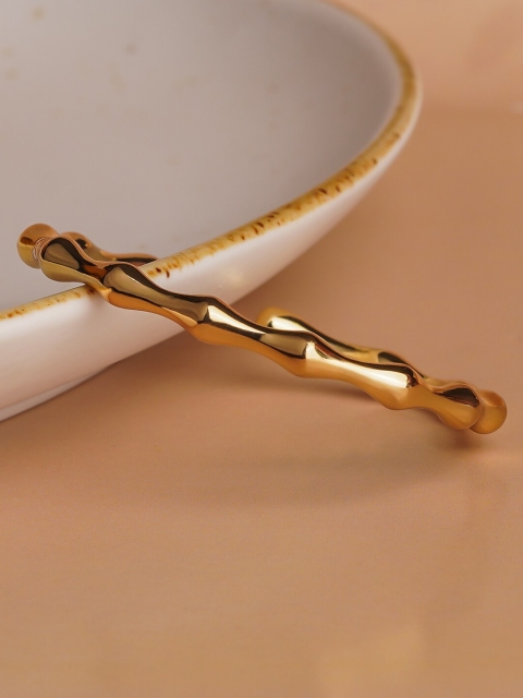 

Queen Be Women Gold-Toned Brass Gold-Plated Cuff Bracelet