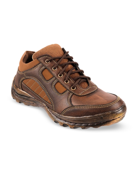 

WALKWAY Men Brown Textured Flat Boots
