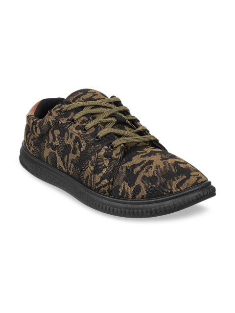 

WALKWAY by Metro Men Olive Green Printed Sneakers