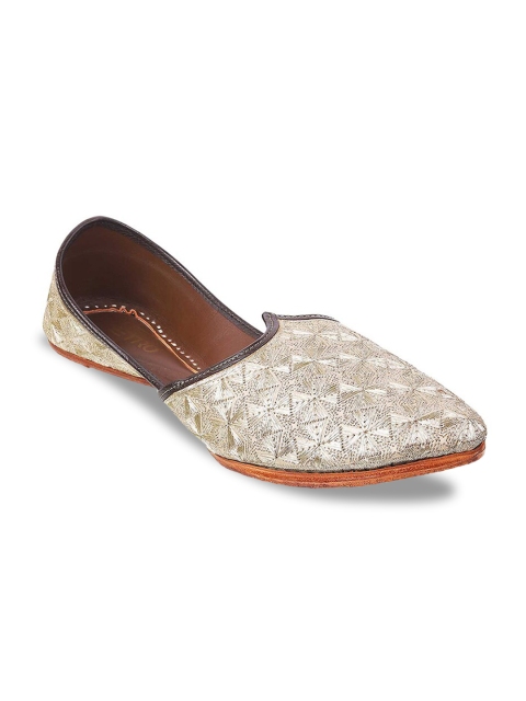 

Metro Men Bronze & Gold Ethnic Mojaris Flats
