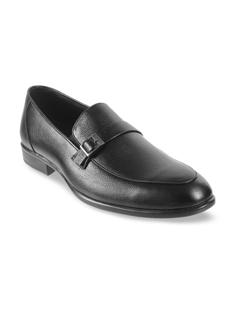 

Metro Men Black Solid Leather Formal Loafers