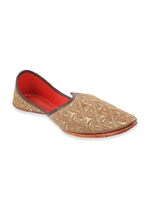 

Metro Men Bronze-Toned Embellished Leather Ethnic Mojaris Flats