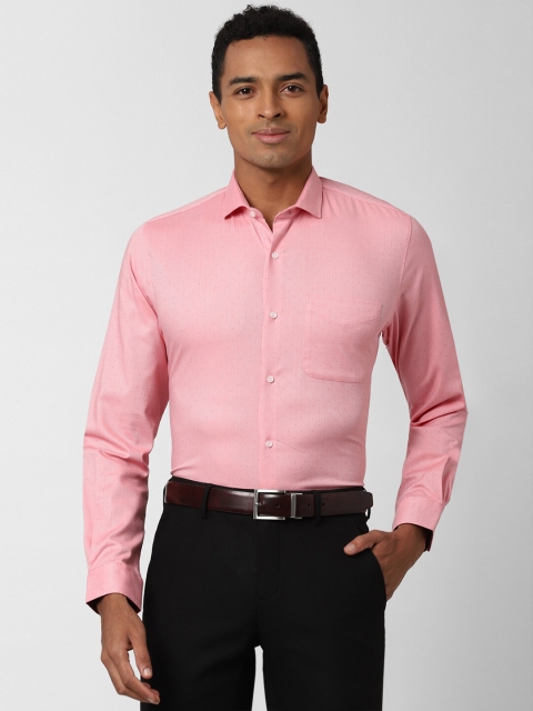 

Peter England Men Pink Solid Slim Fit Formal Shirt