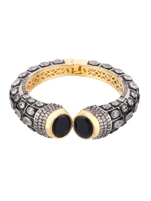 

Runjhun Women Gold-Toned & Black Brass Cubic Zirconia Gold-Plated Bangle-Style Bracelet