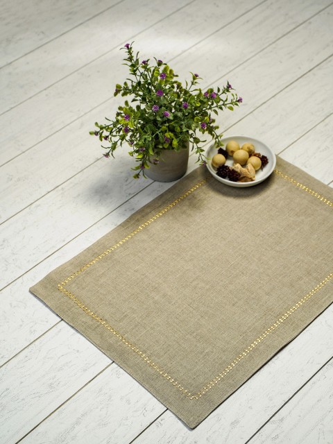 

Pure Home and Living Beige & Gold Coloured Solid Rectangular Cotton Table Placemat