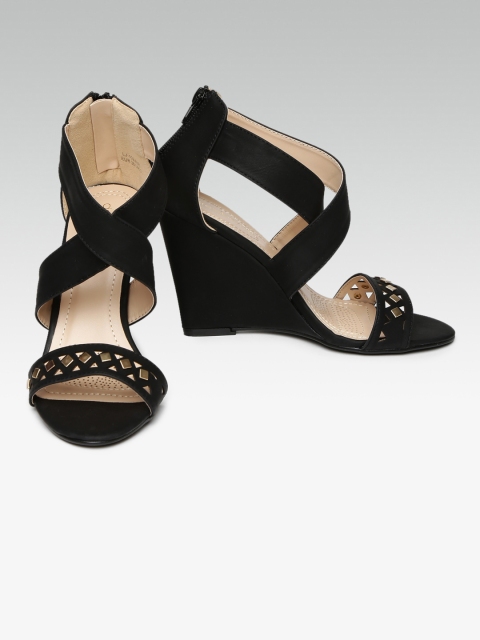 

DressBerry Women Black Embellished Wedges