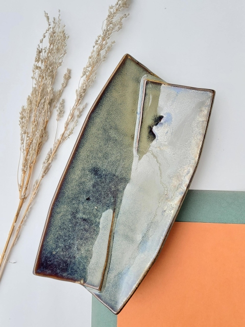 

Folkstorys Blue Banana Leaf Platter Tray