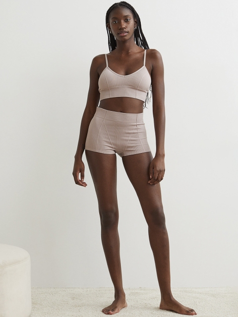 

H&M Women Pink Solid Seamless Shortie Briefs - 0998274002