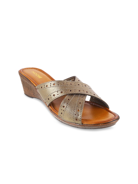 

Mochi Bronze-Toned Textured Wedge Sandals with Laser Cuts