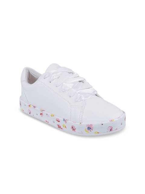 

Mochi Women White Solid Sneakers