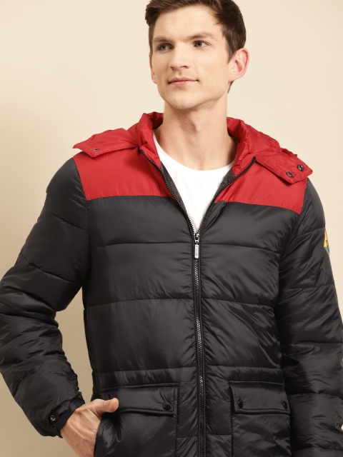 

United Colors of Benetton Men Black & Red Colourblocked Hooded Padded Jacket