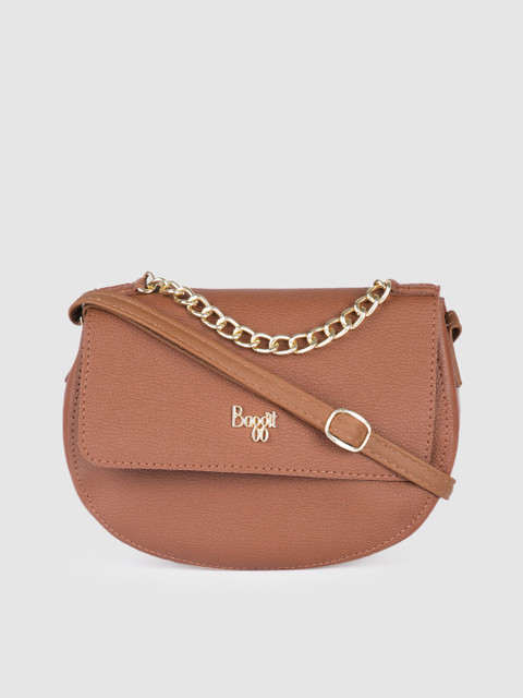 

Baggit Tan Brown Solid Sling Bag