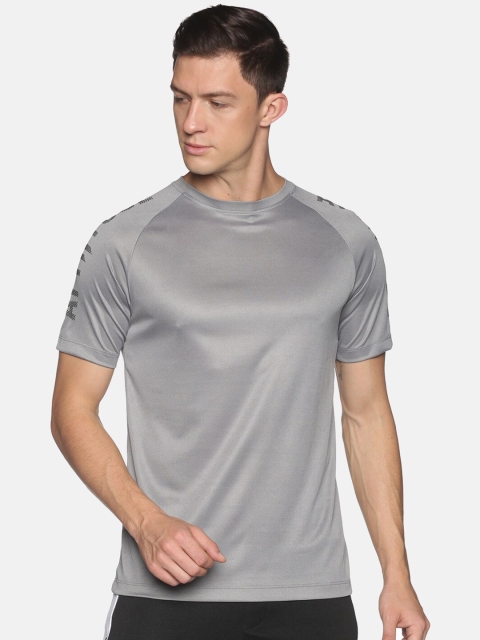 

ATTIITUDE Men Grey Solid Raglan Sleeves T-shirt