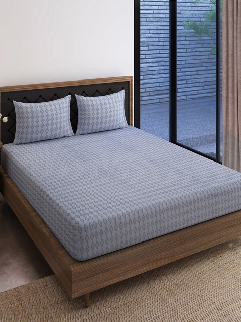 

SWAYAM Grey Geometric 144 TC Cotton King Bedsheet with 2 Pillow Covers