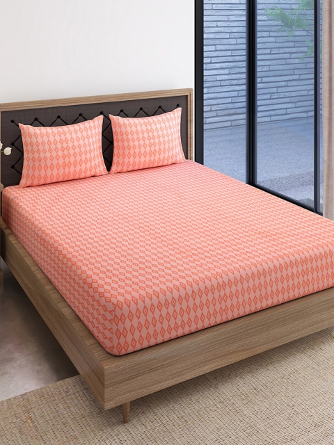 

SWAYAM Orange Geometric 144 TC King Bedsheet with 2 Pillow Covers