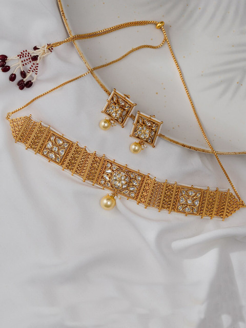 

Queen Be Gold-Toned Brass Choker Necklace