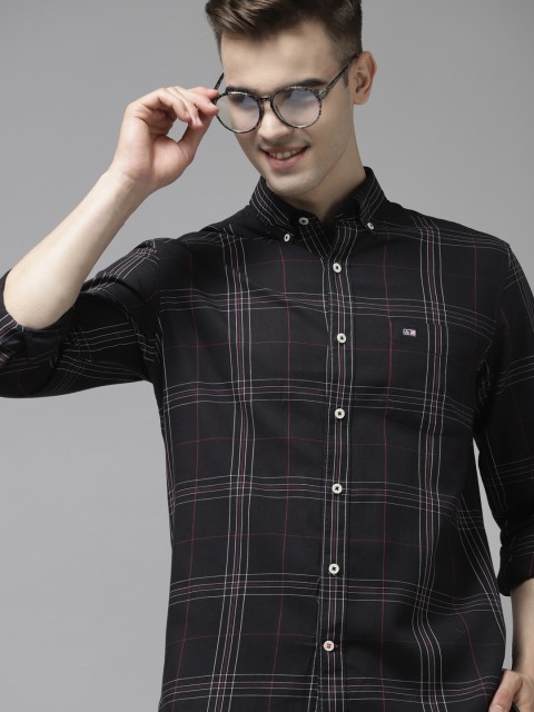 

Arrow Men Black Pure Cotton Slim Fit Checked Casual Shirt