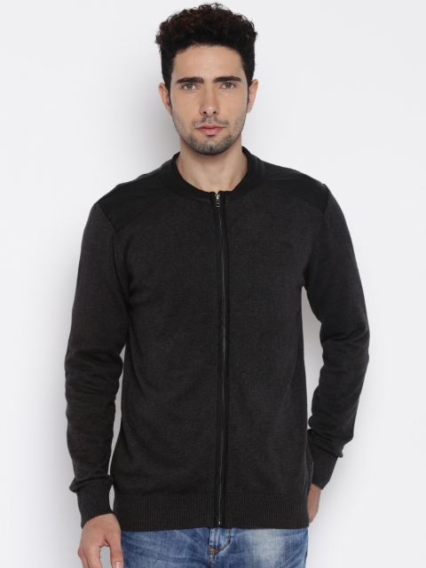 

Flying Machine Black Sweatshirt
