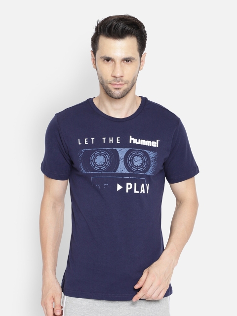 

hummel Men Navy Blue Typography Printed Cotton T-shirt