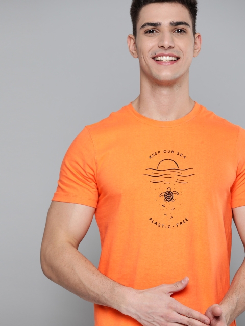 

Mast & Harbour Men Orange & Black Pure Cotton Printed T-shirt