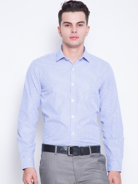 

Mark Taylor Men Blue Slim Fit Checked Formal Shirt