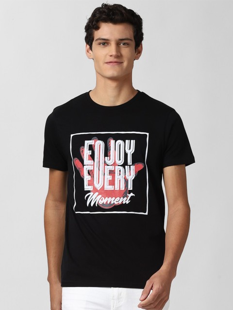 

Peter England Casuals Men Black Typography Printed Slim Fit T-shirt