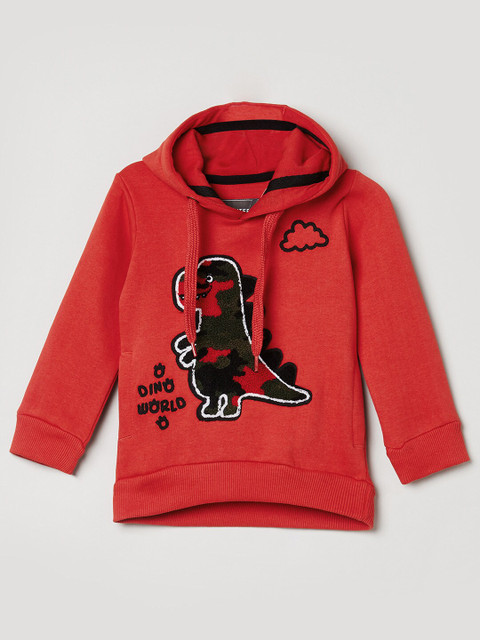 

max Boys Red Printed Sweatshirt