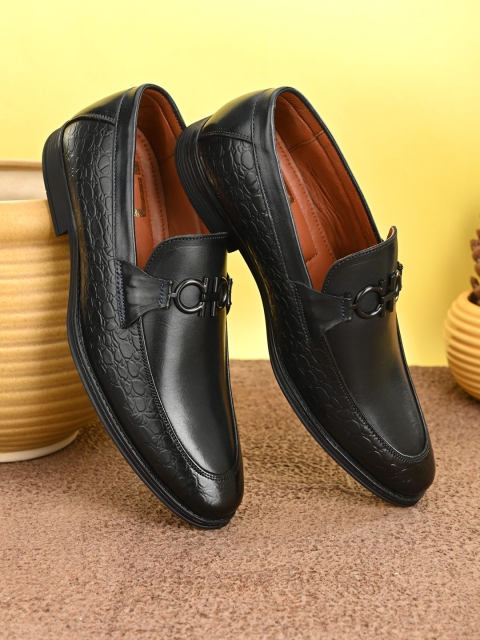 

Eego Italy Men Black Textured Leather Formal Loafers