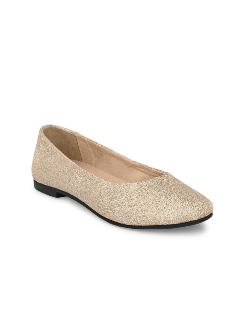 

DressBerry Women Gold-Toned Textured Ballerinas Flats