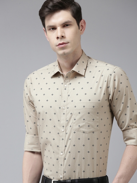 

Park Avenue Men Beige Slim Fit Printed Pure Cotton Semiformal Shirt