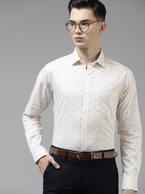 

Park Avenue Men Cream-Coloured & Navy Blue Pure Cotton Slim Fit Formal Shirt