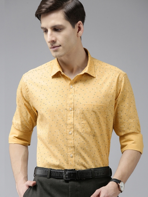 

Park Avenue Men Yellow & Black Slim Fit Ditsy Floral Printed Pure Cotton Formal Shirt