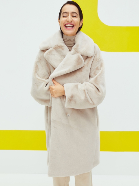 

H&M Women Grey & Beige Solid Faux Fur Coat