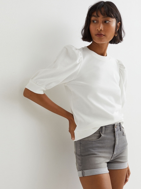 

H&M Women Grey Curvy Fit Stretch Jeans Shorts