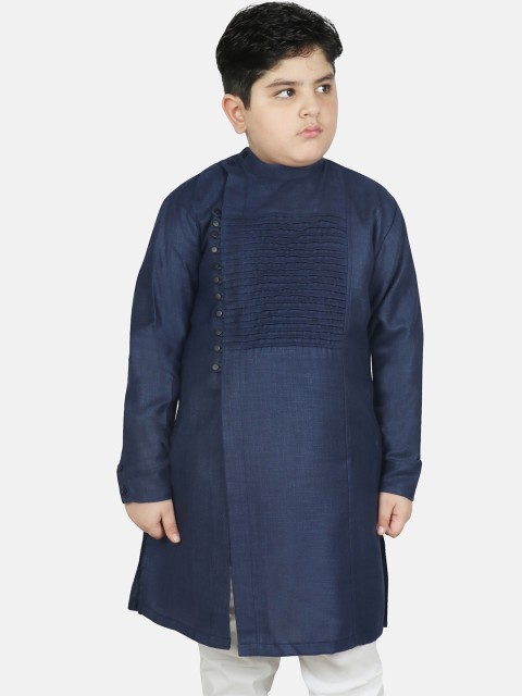 

SG YUVRAJ Boys Navy Blue Thread Work Kurta