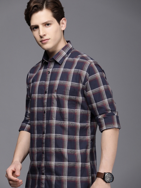 

Raymond Men Dark Blue Slim Fit Tartan Checked Formal Shirt