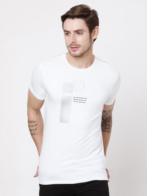 

Rex Straut Jeans Men White Typography Printed Slim Fit T-shirt