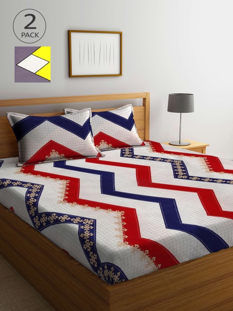 

KLOTTHE White & Red Geometric 210 TC 2 King Bedsheet with 4 Pillow Covers