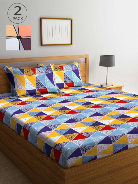 

KLOTTHE Blue & Red Geometric 210 TC 2 King Bedsheet with 4 Pillow Covers